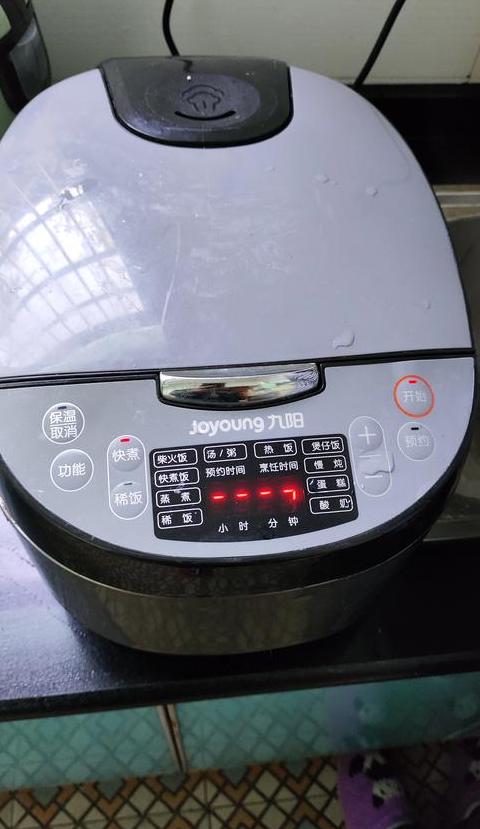 九阳电饭煲显示正常不加热