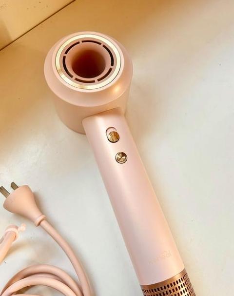 电吹风维修指南：常见故障及修复方法