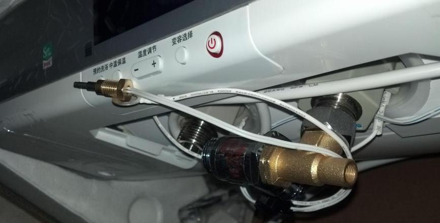 即热式电热水器水灯不亮原因及解决方法