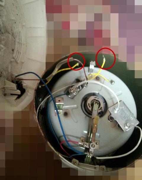 电饭锅开关按不下去是怎么回事