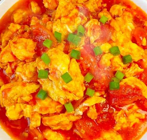 电饭煲蒸米饭技巧：轻松煮出香浓口感