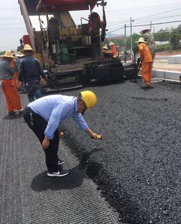 AC-20C混凝土详解：组成、特性与适用性