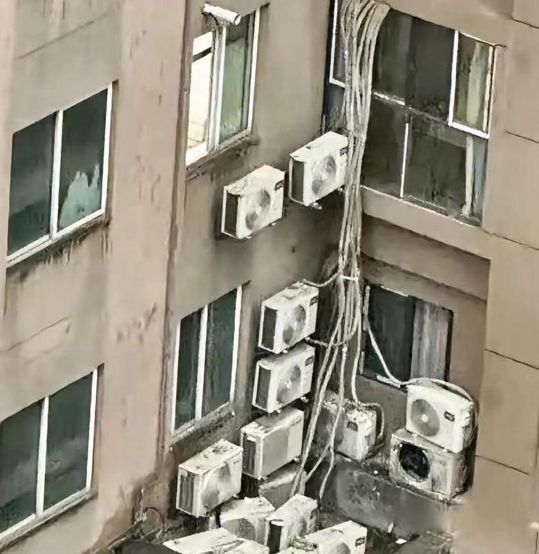 3P空调漏电保护器选择指南：40A浪涌保护器更安全