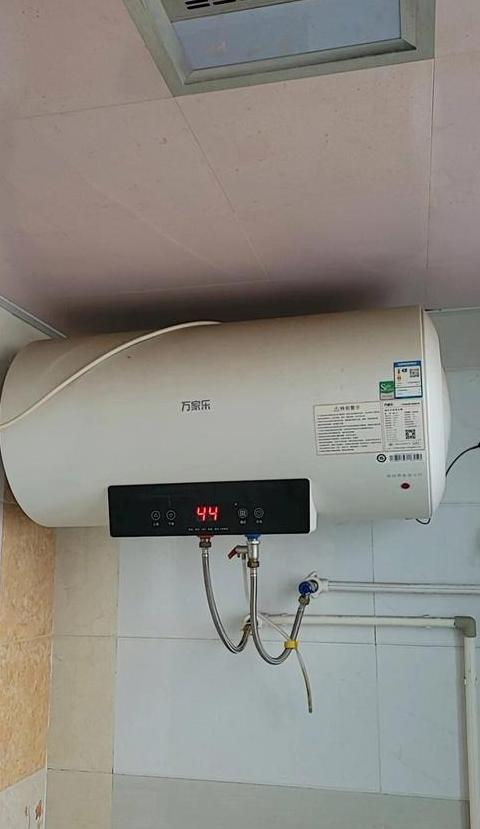 万家乐电热水器安全升级断电后自动锁停，告别重启烦恼
