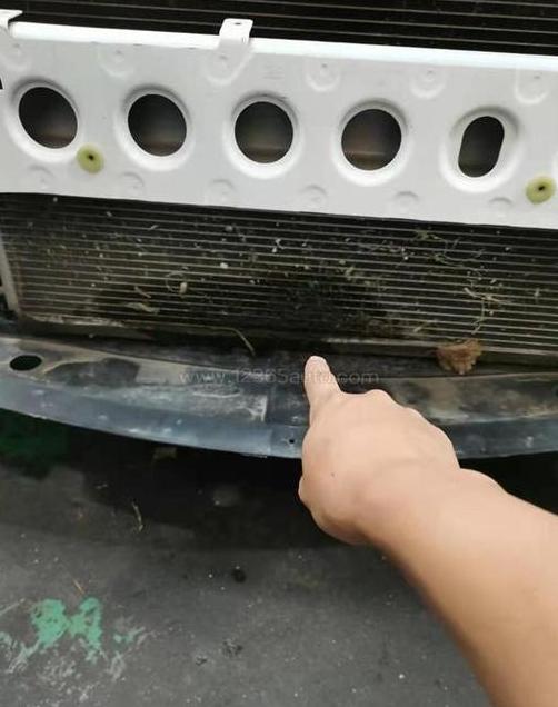 汽车蒸发箱漏氟症状解析