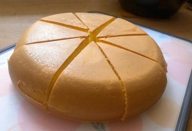 老式电饭锅蛋糕做法：在家轻松做出美味蛋糕