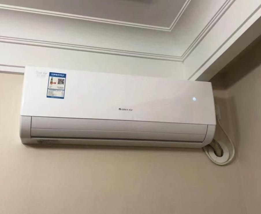 空调吹出脚臭味原因解析