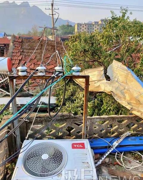 空调像刮大风一样怎么回事