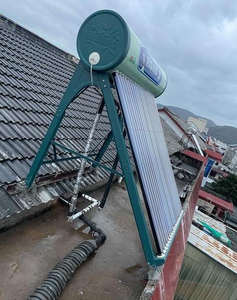 太阳能热水器满水后一直没自动停
